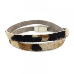 Smalle dubbele leopard armband kleur bruin zwart wit