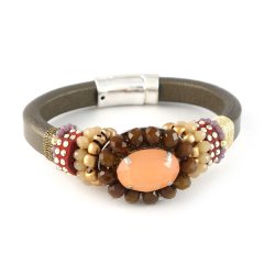 Boho chic armband taupe peach