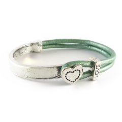 Love armband groen met hart